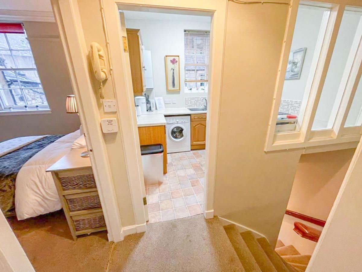 Quaint & Peaceful 1 Bed Mews Apt, West End Appartement *